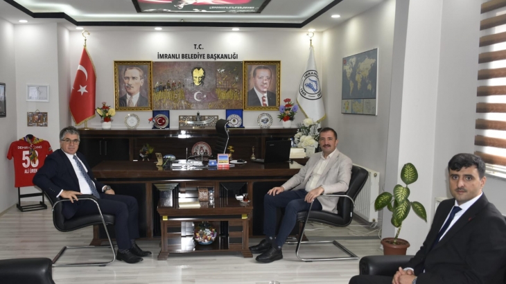 Sivas Defterdarı Murat Aydın ve İmranlı Mal Müdürü Selçuk Şeker'in Belediyemize Ziyareti